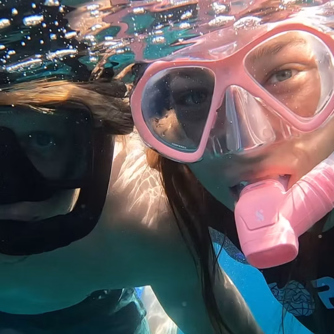 Our Mission Scuba divers friendship